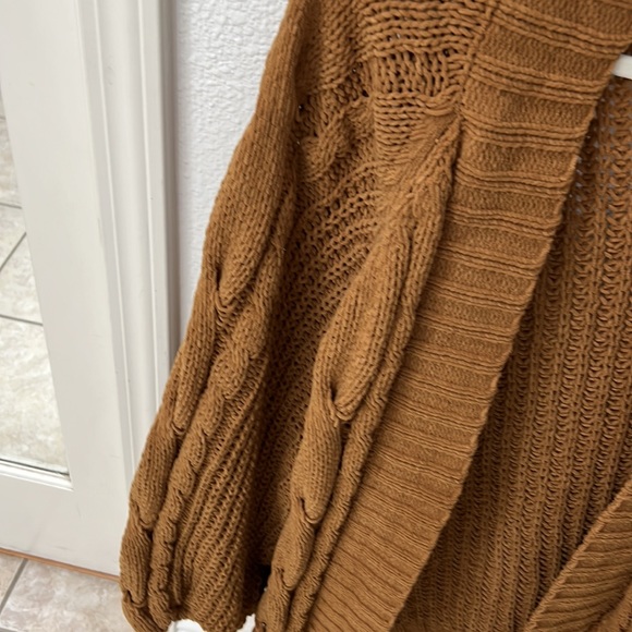 NEW Brown Oversized Cardigan - Picture 6 of 10